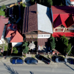 REPORTAJ: VILA 4 URSULEȚI din Stațiunea turistică montană Azuga, este un loc de vis, care dispune de un adevărat confort- Aici poți să te relaxezi/ petreci vacanța alături de prieteni. (EXCLUSIV- GALERIE FOTO)