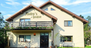 Pensiunea Andra’s House din orașul Horezu, jud. Vâlcea, este un loc de vis, unde puteți să vă petreceți un sejur de vacanță de neuitat alături de prieteni și cei dragi, având parte de confort și ospitalitate. (EXCLUSIV- GALERIE FOTO)